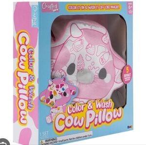 🌲4 for $10: Color and wash cow pillow NWT